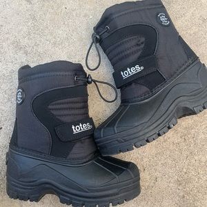 Toddler size 12 black Totes